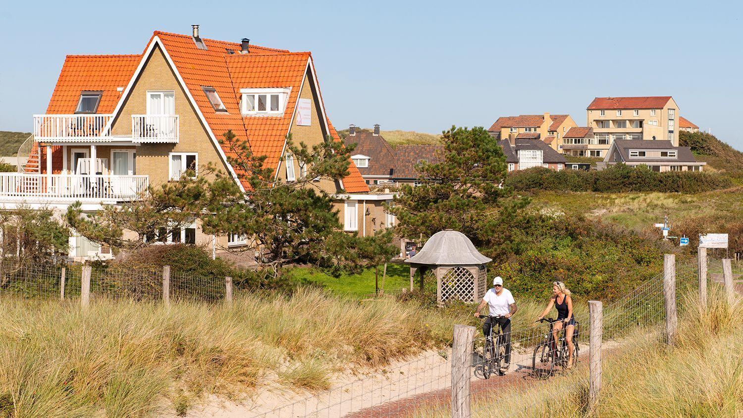 Villa Parnassia Bergen aan Zee Exterior photo