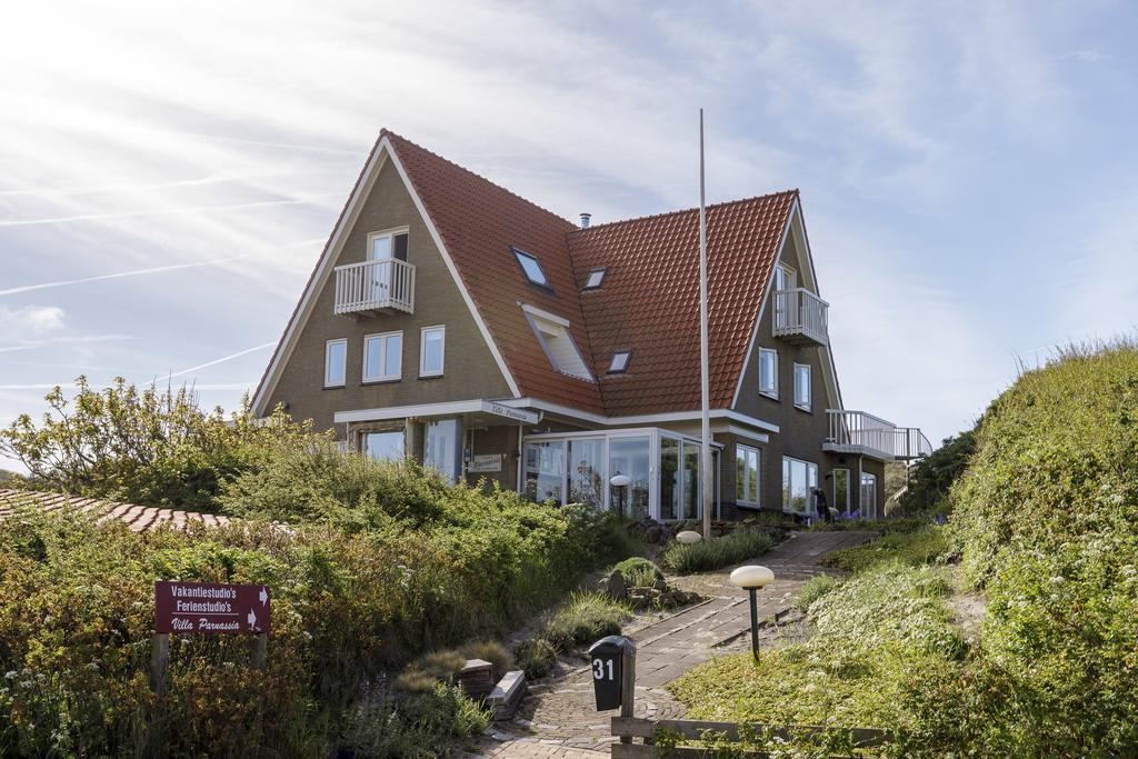 Villa Parnassia Bergen aan Zee Exterior photo